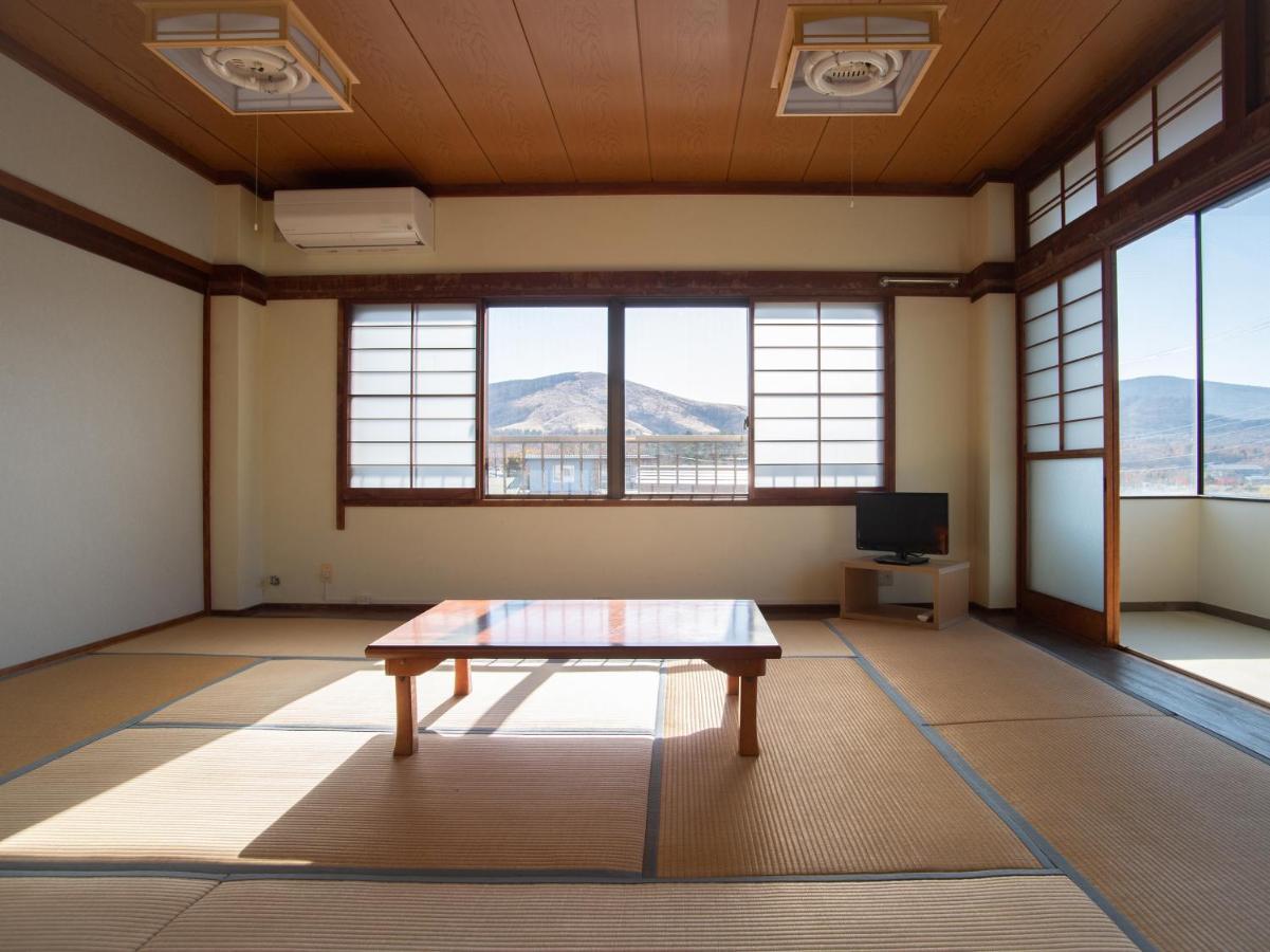 Tabist Lakeside In Fujinami Yamanakako Luaran gambar